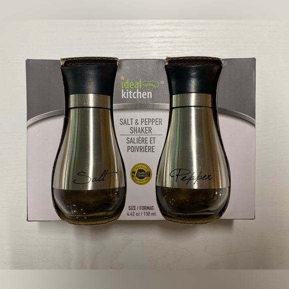 NIB Ideal Kitchen Stainless Steel Silver Bottom Casing Salt and Pepper Shakers - Picture 2 of 3